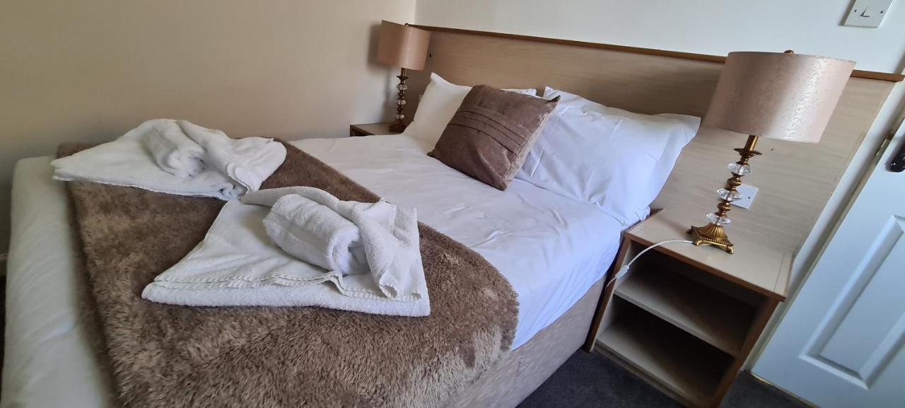 Carbeile Inn Torpoint Δωμάτιο φωτογραφία